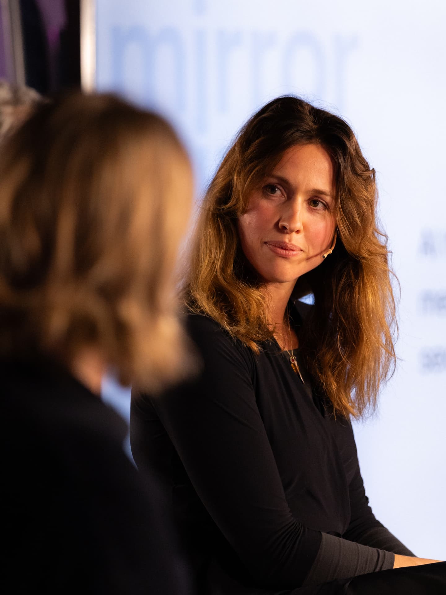 Lisanne Buik listening at Mirror on AI